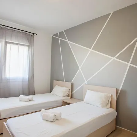 Maria Family Apartment